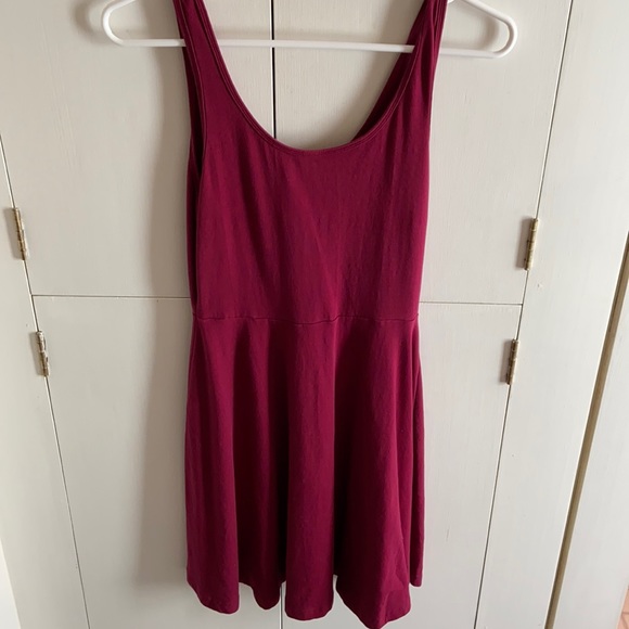 Maroon dress - Picture 1 of 4